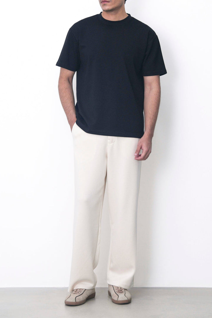 BLACK OFF-DUTY TEE