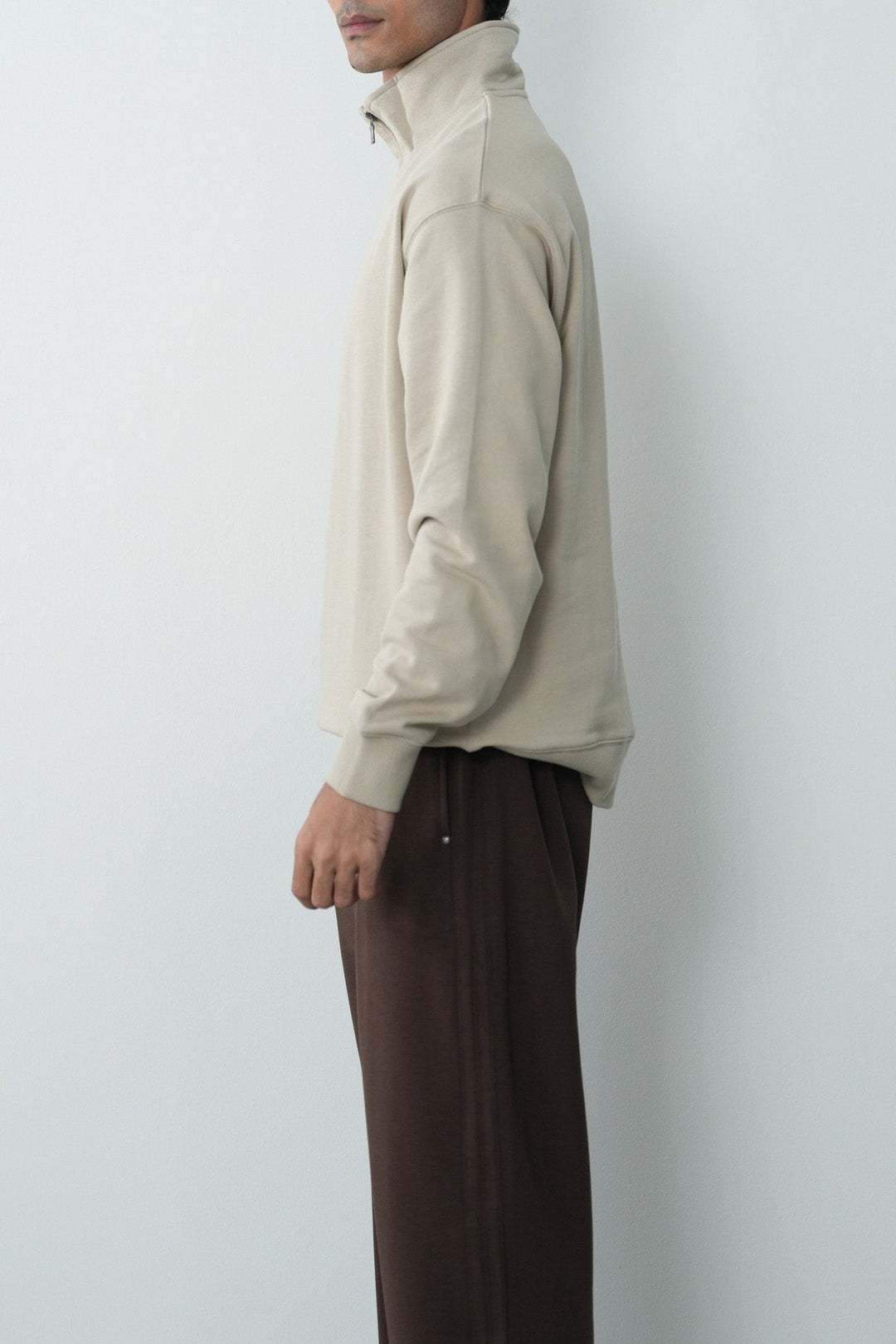 EVERYDAY MOCK NECK ZIP SWEAT