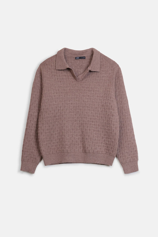 OPEN COLLAR TEXTURED POLO