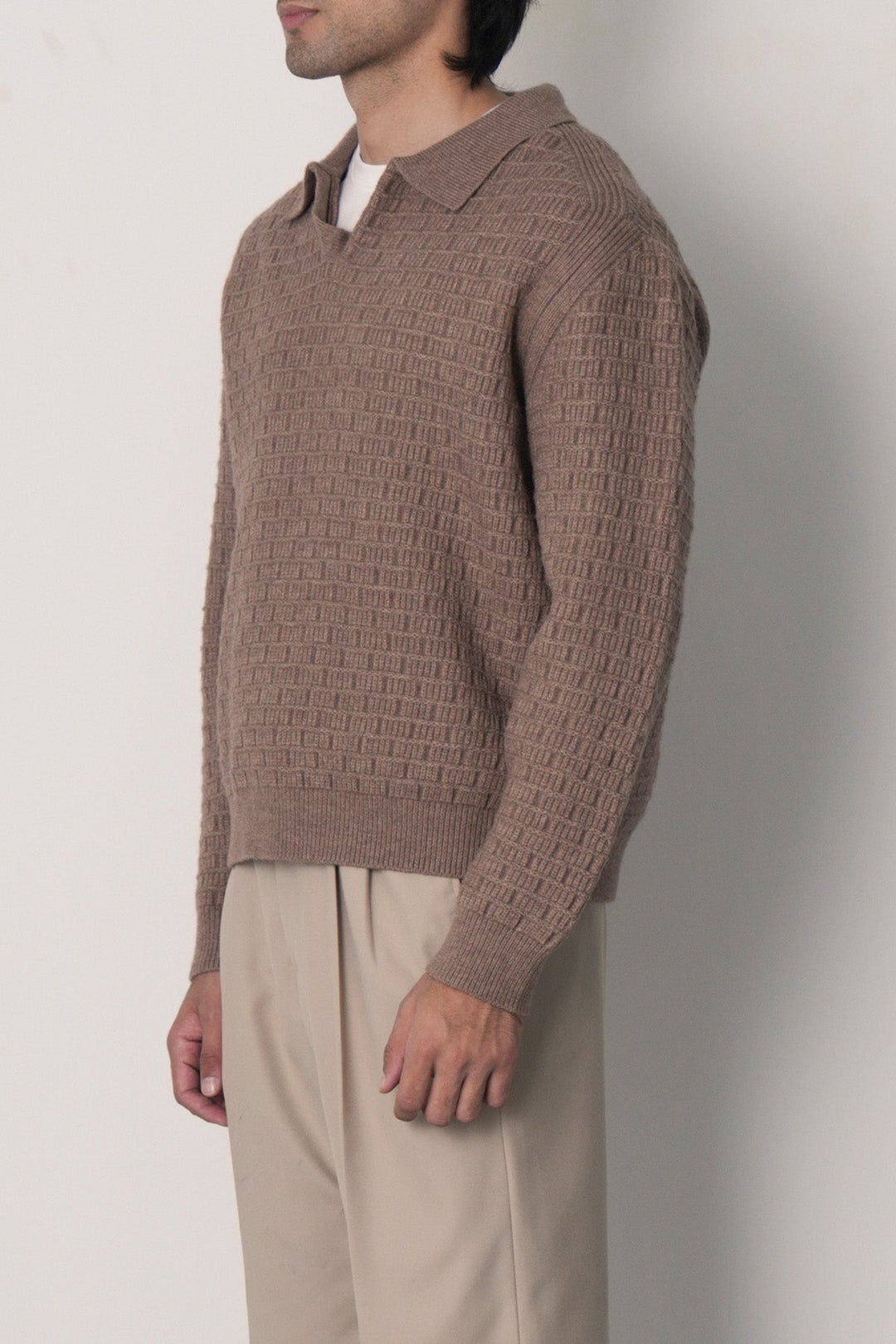 OPEN COLLAR TEXTURED POLO