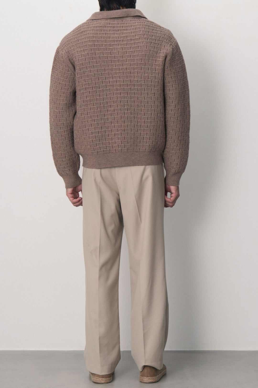 OPEN COLLAR TEXTURED POLO