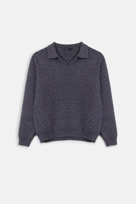 OPEN COLLAR TEXTURED POLO