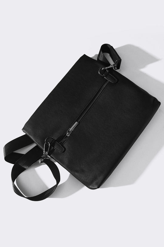 BLACK MONO POUCH