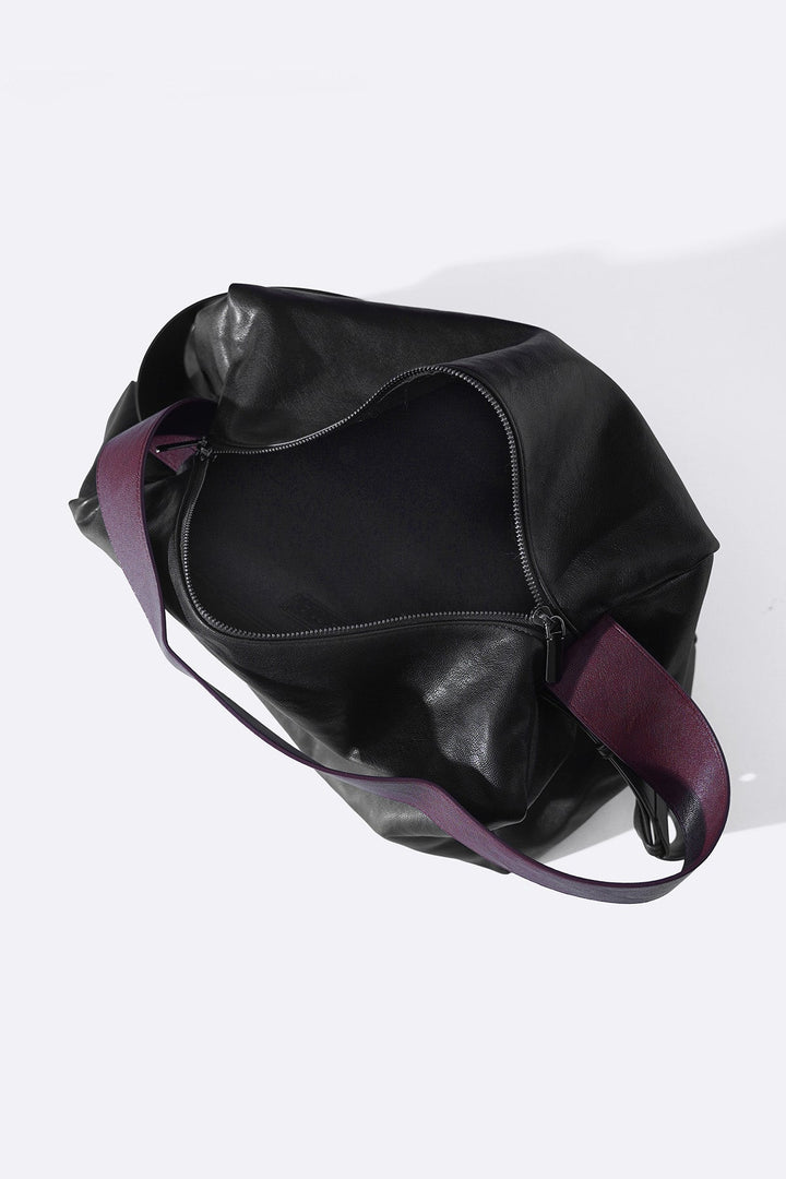 BLACK EVERYDAY SLING