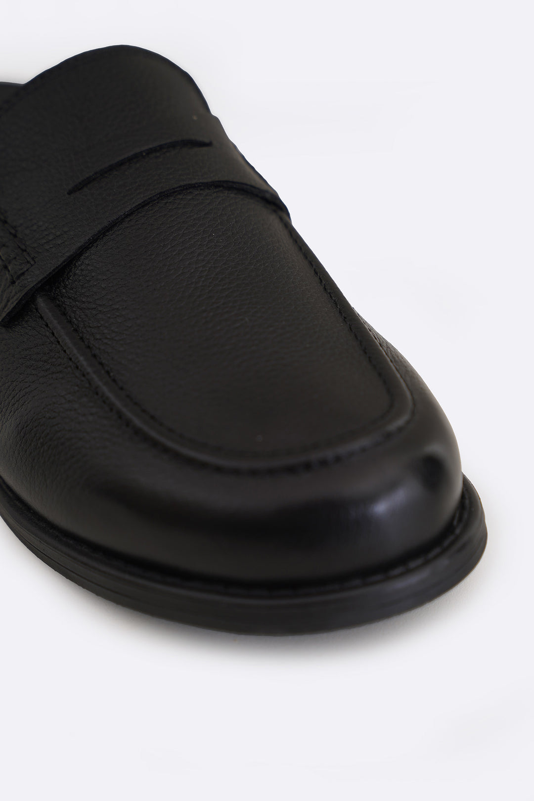 BLACK GRAIN LEATHER MULES