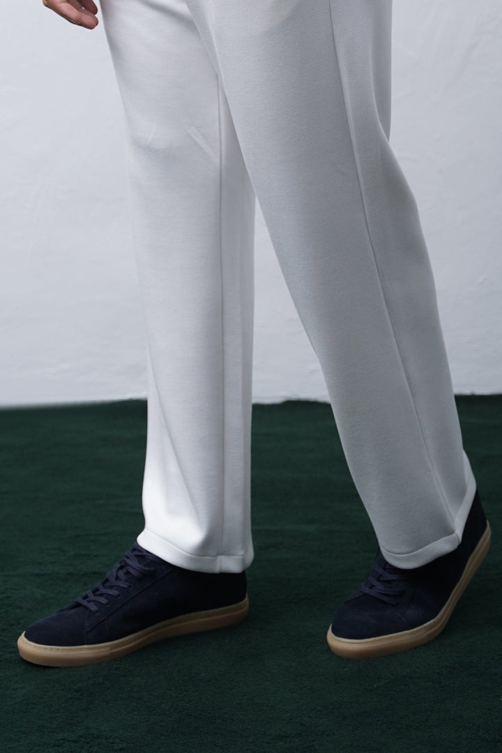 NAVY LACE-UP LEATHER SNEAKERS
