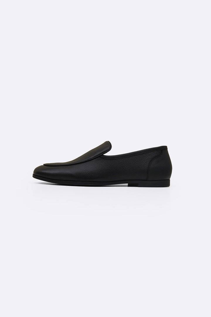 BLACK SMART LEATHER LOAFERS