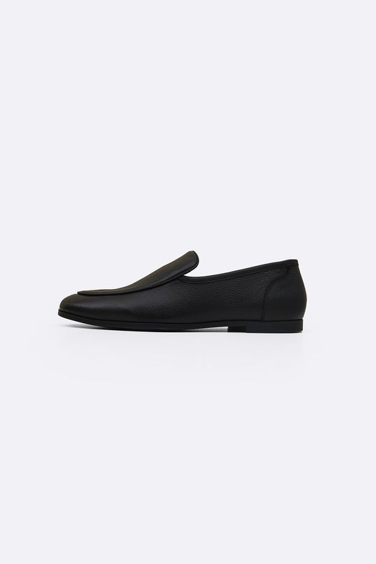 BLACK SMART LEATHER LOAFERS