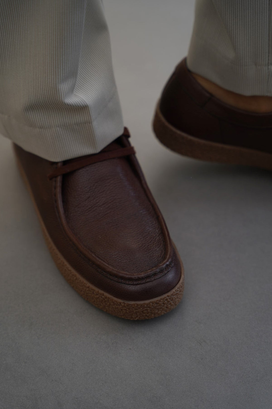 BROWN CASUAL MOC-TOE SHOES