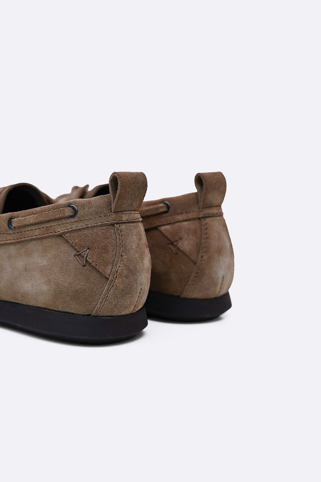 SUEDE BOAT SHOES