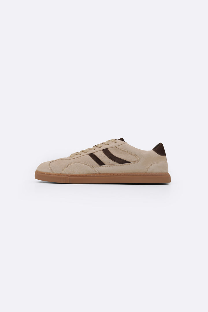 BEIGE SUEDE SKATE SNEAKERS