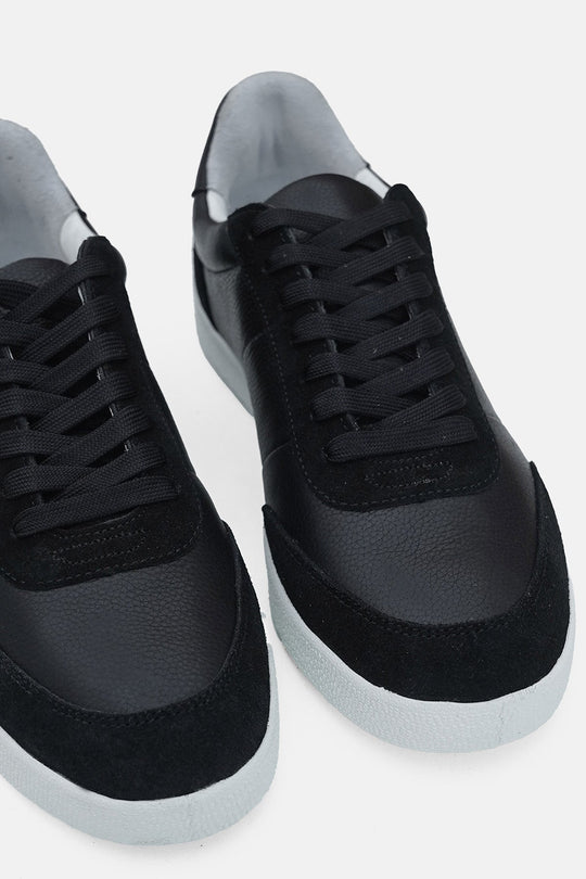 BLACK-RETRO LEATHER TRAINERS