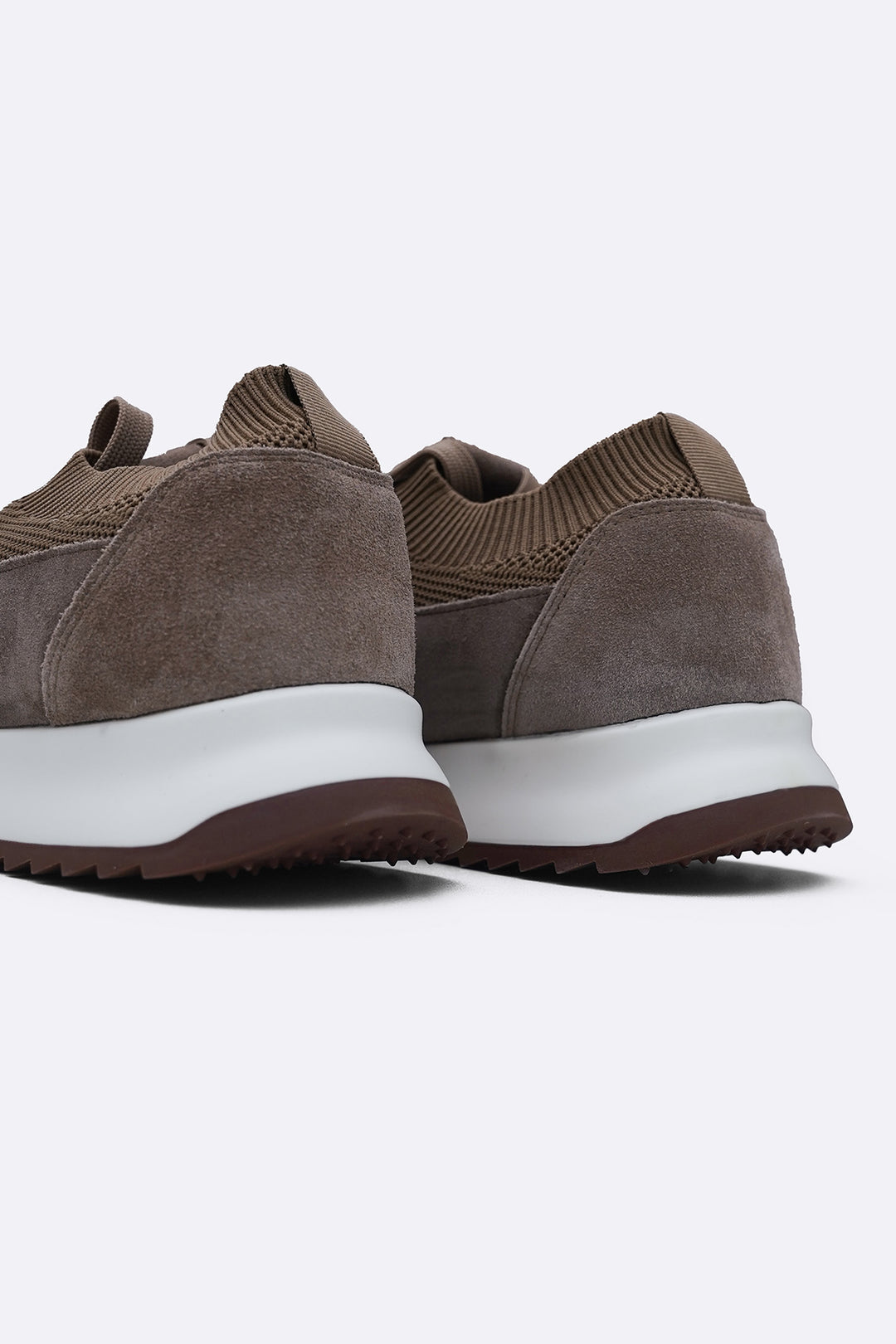 LACE-UP KNIT SNEAKERS