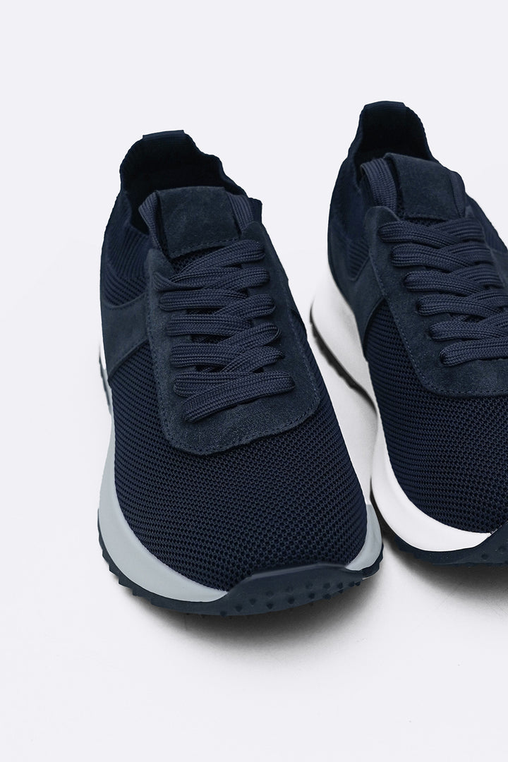 LACE-UP KNIT SNEAKERS