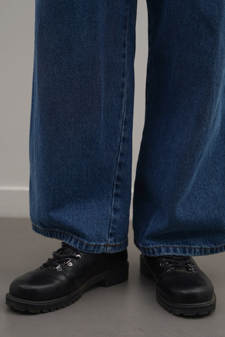 BLACK LEATHER URBAN HIKERS