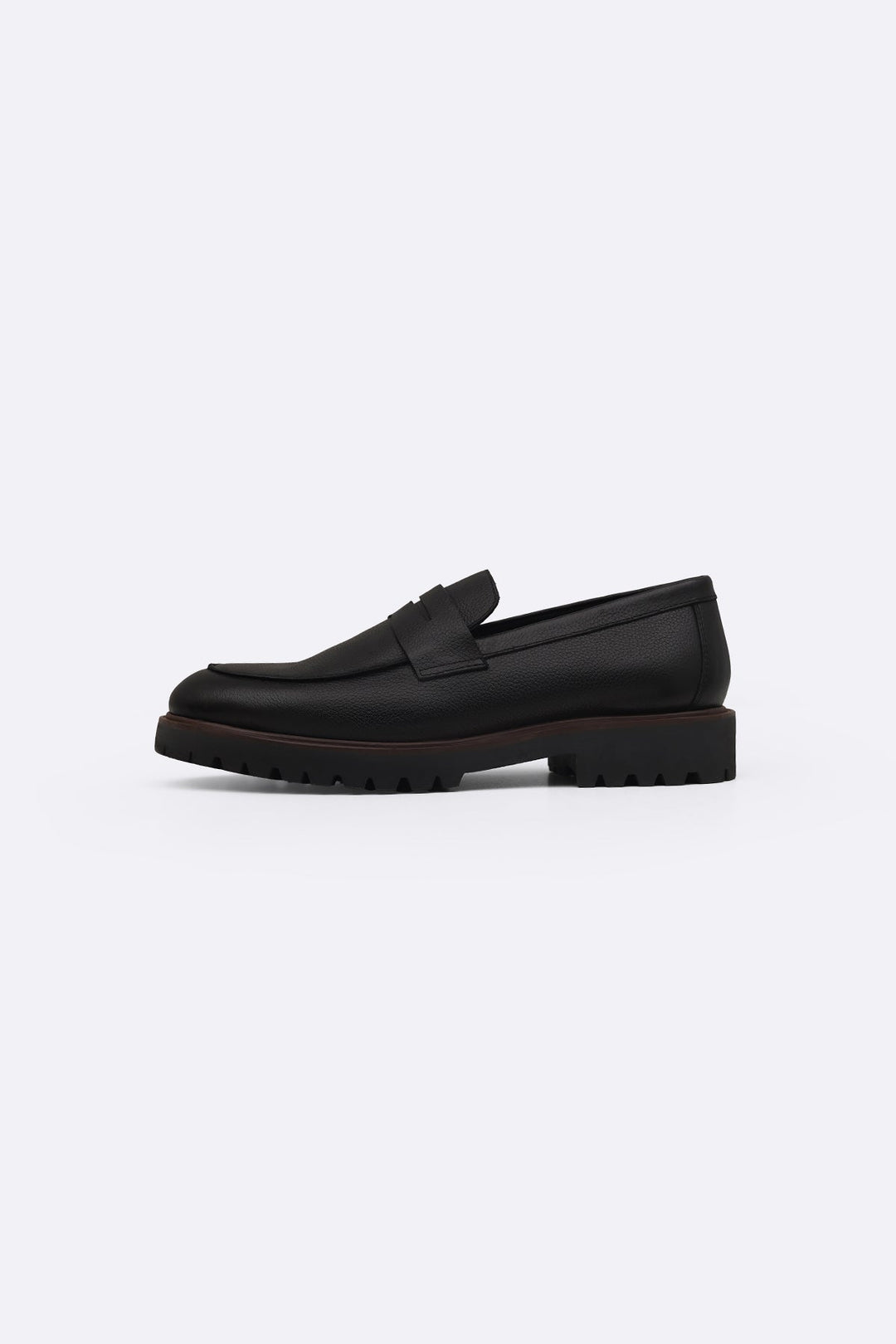 BLACK CHUNKY LEATHER LOAFERS