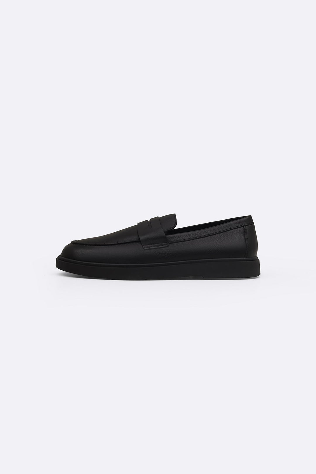 BLACK EVERYDAY LEATHER LOAFERS