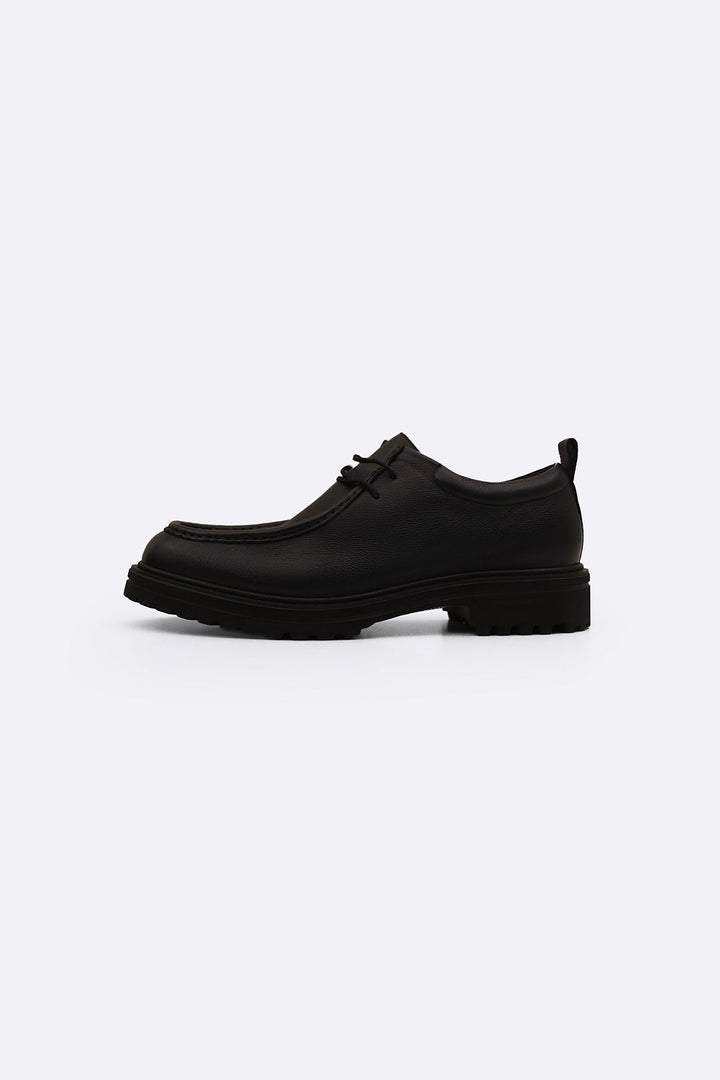 BLACK LEATHER MOC TOE SHOES