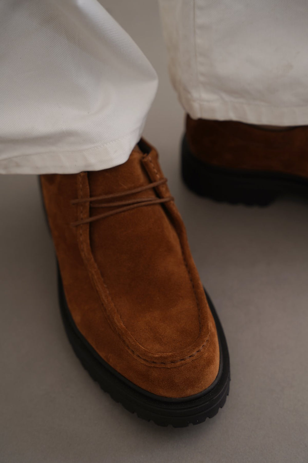 BROWN LEATHER MOC-TOE SHOES