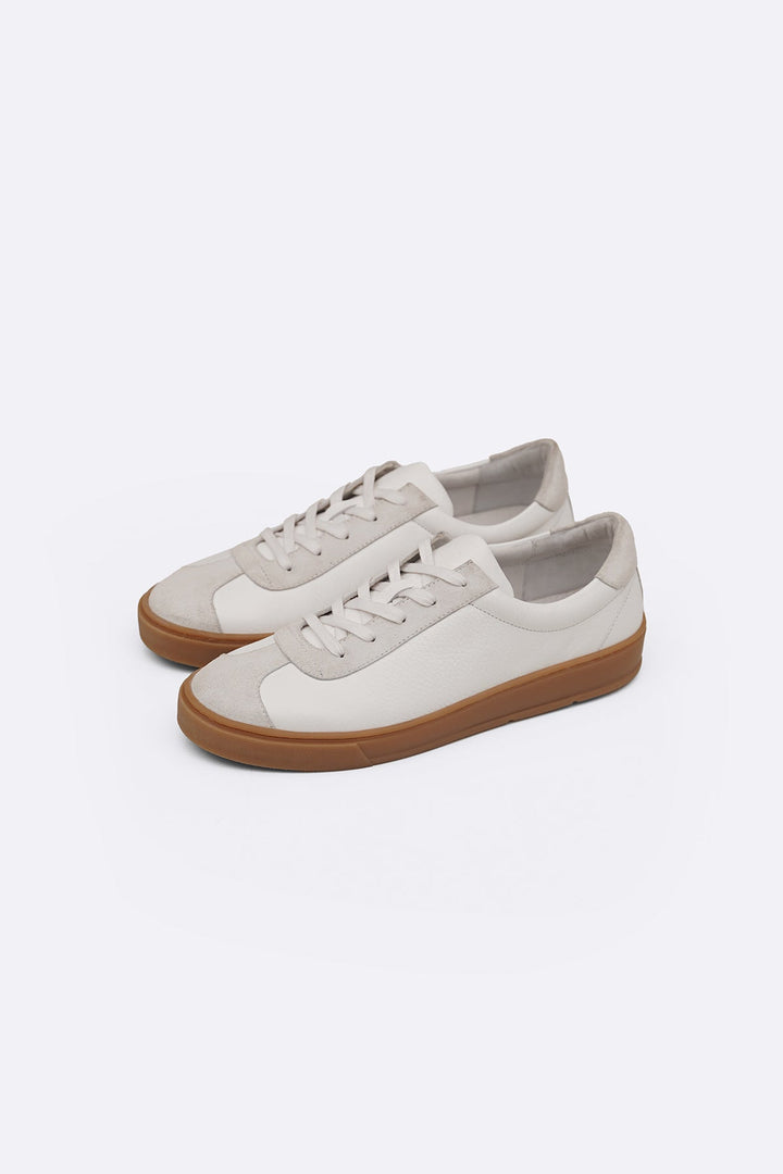 WHITE LOW-TOP LEATHER SNEAKERS