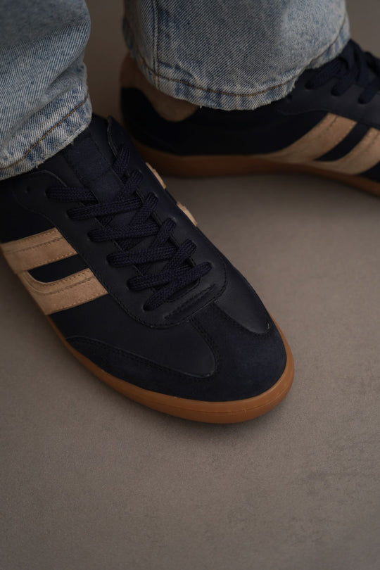 NAVY STREET LEATHER SNEAKERS