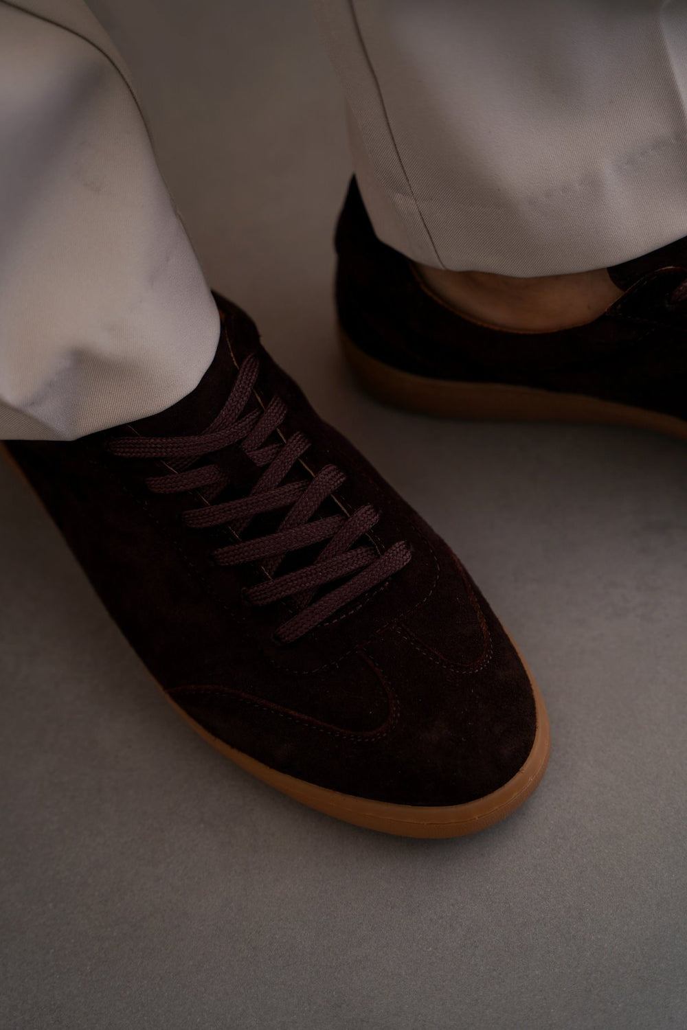 COFFEE STREETWEAR LOW-TOP LEATHER SNEAKERS