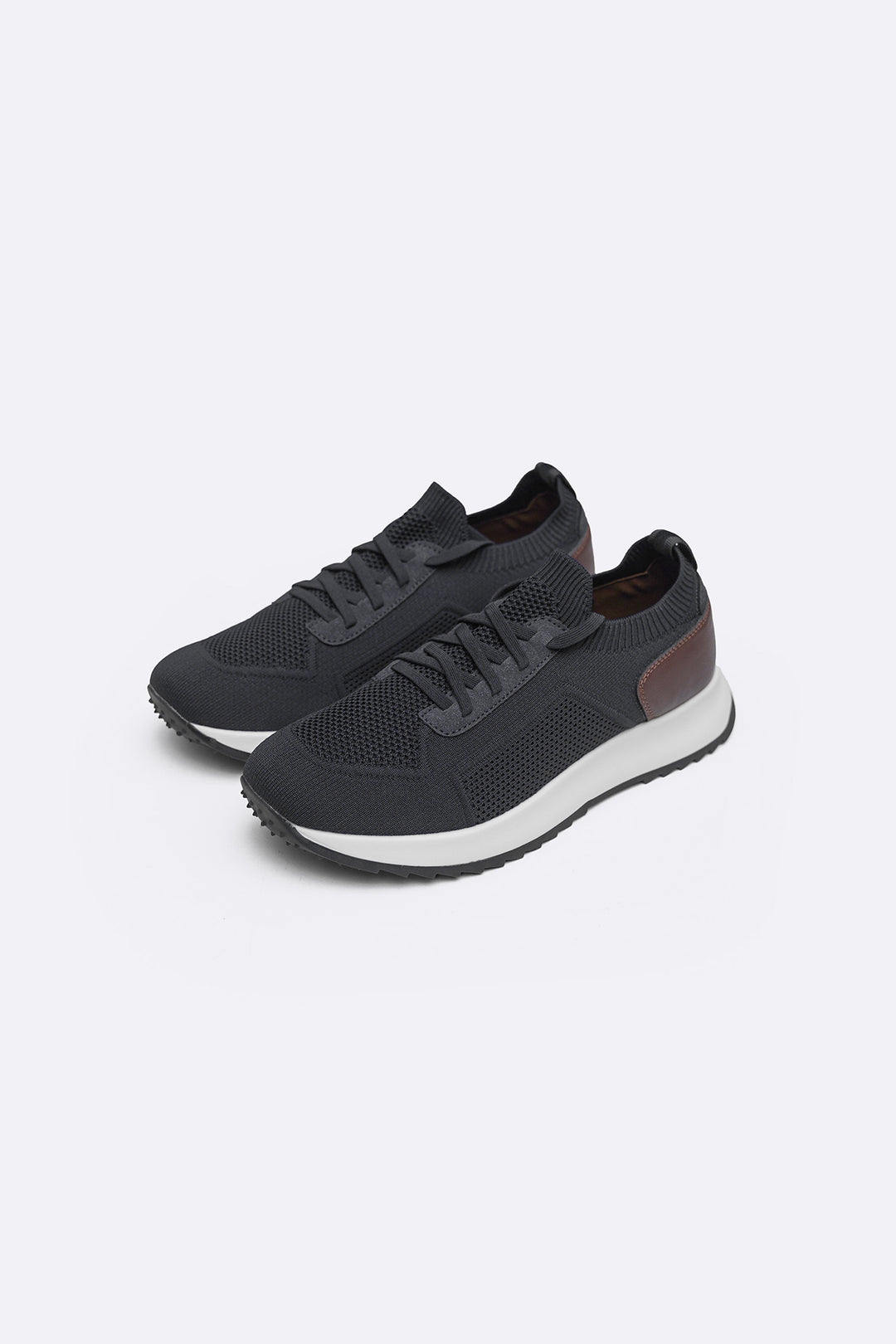 LACE-UP KNIT SNEAKERS