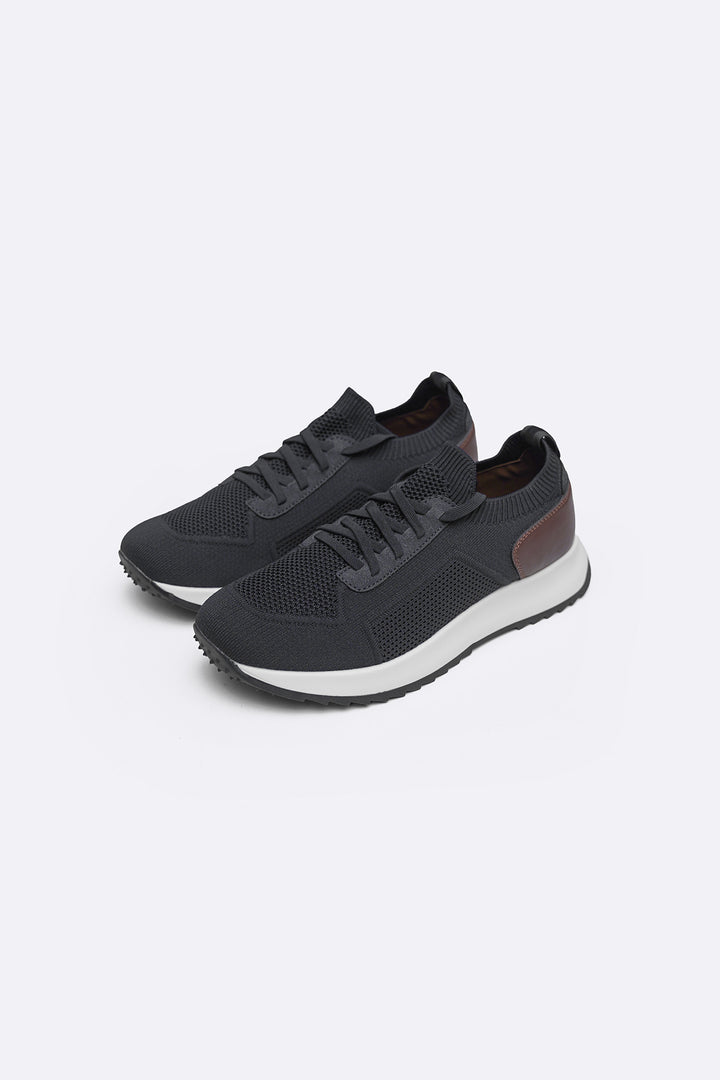 LACE-UP KNIT SNEAKERS