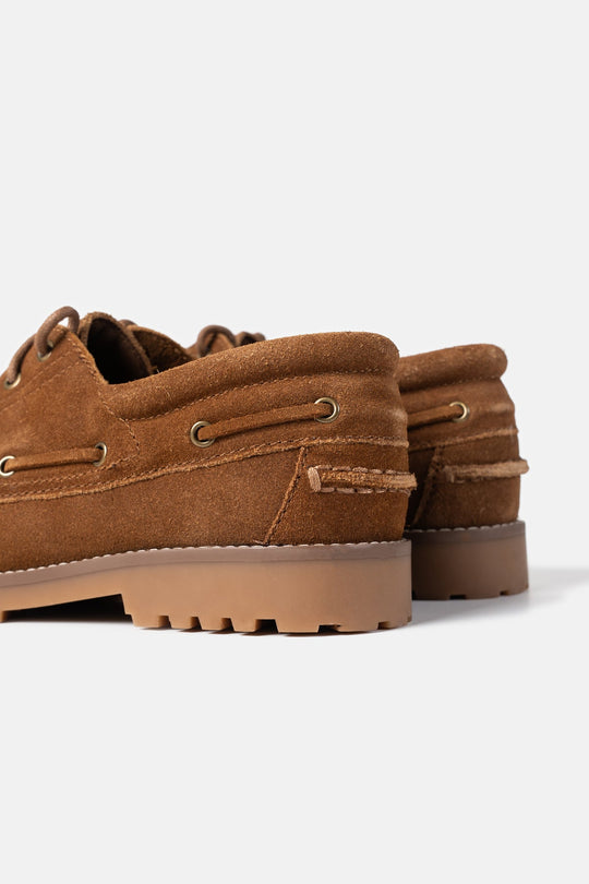 SUEDE BOAT SHOES