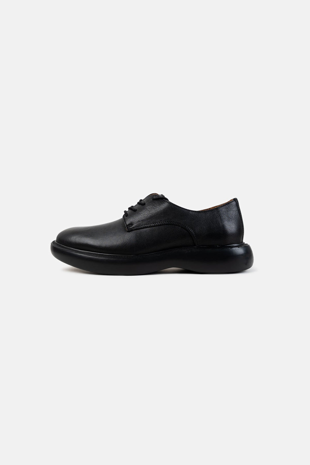 BLACK LEATHER DERBY SHOES