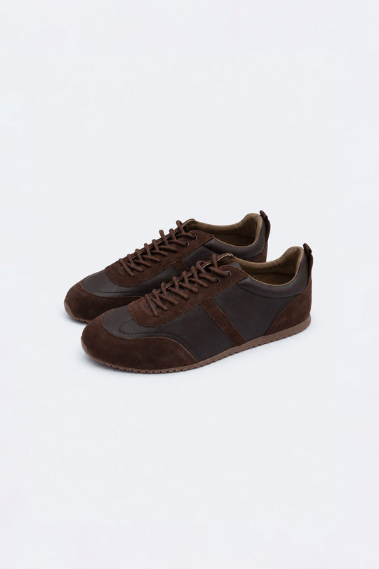 RETRO SNEAKERS