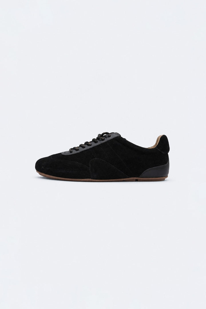 STREETSTYLE SNEAKERS