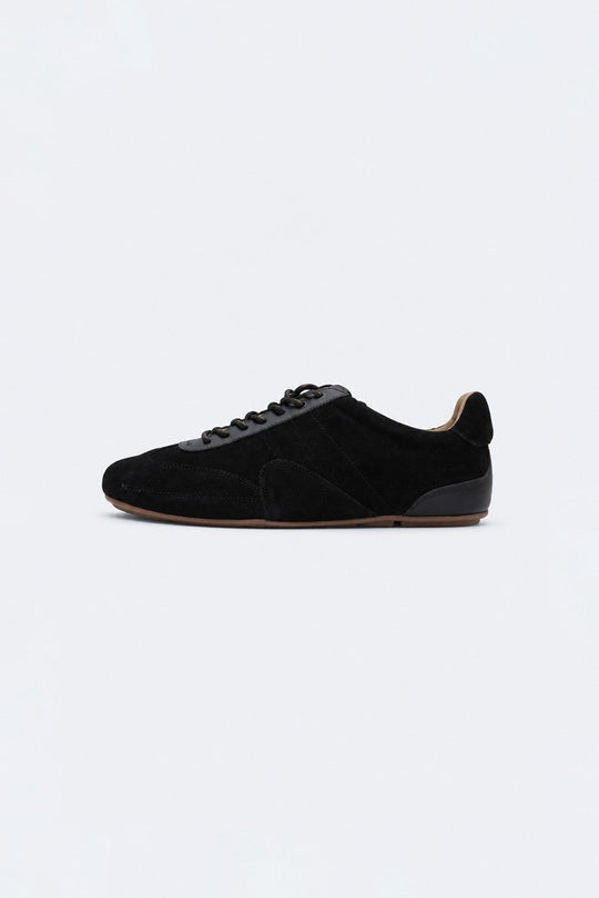 STREETSTYLE SNEAKERS