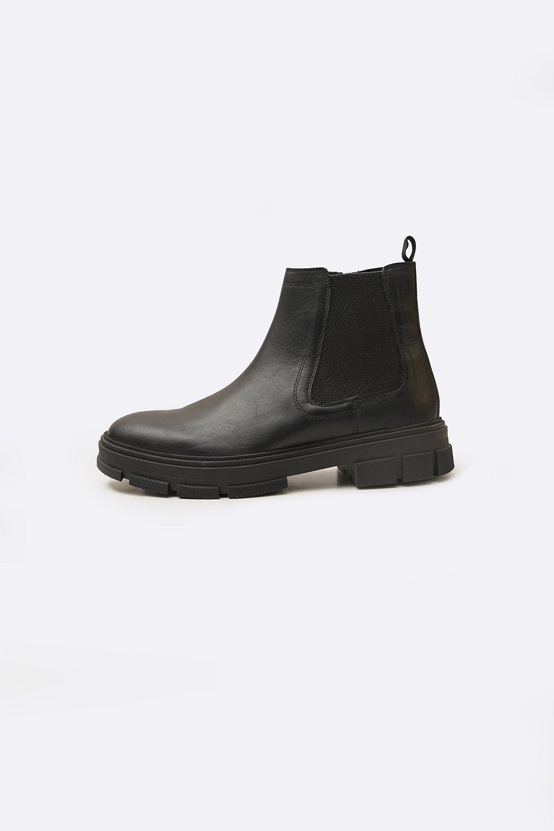 BLACK CHUNKY LEATHER BOOTS