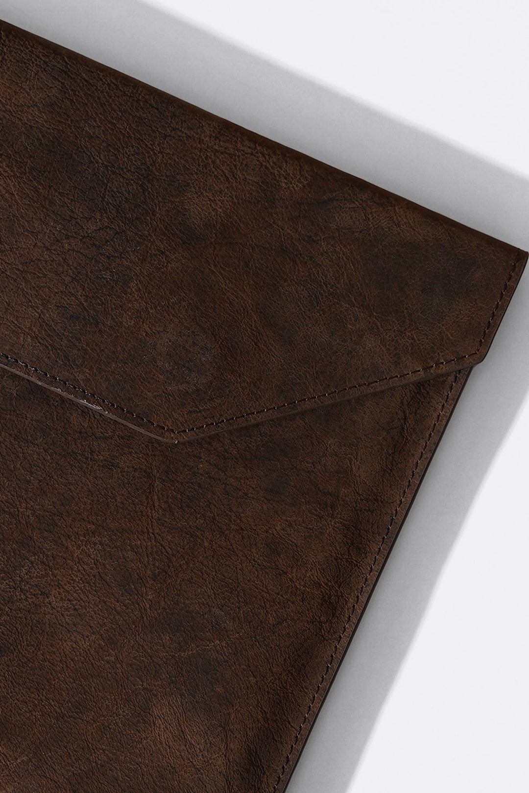 BROWN LAPTOP SLEEVE IN GENUINE LEATHER