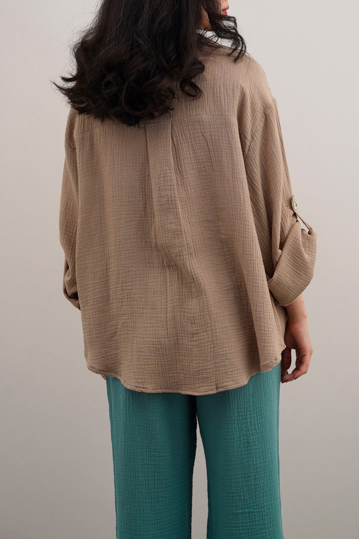 TAUPE BASIC MUSLIN BUTTON DOWN