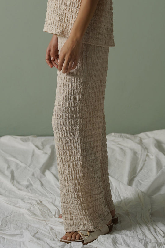 BEIGE BUBBLE CRINKLE PANTS
