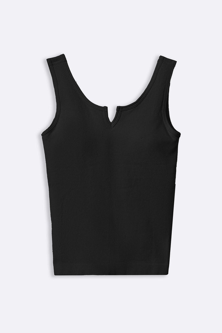 BLACK RIBBED BRA TANK