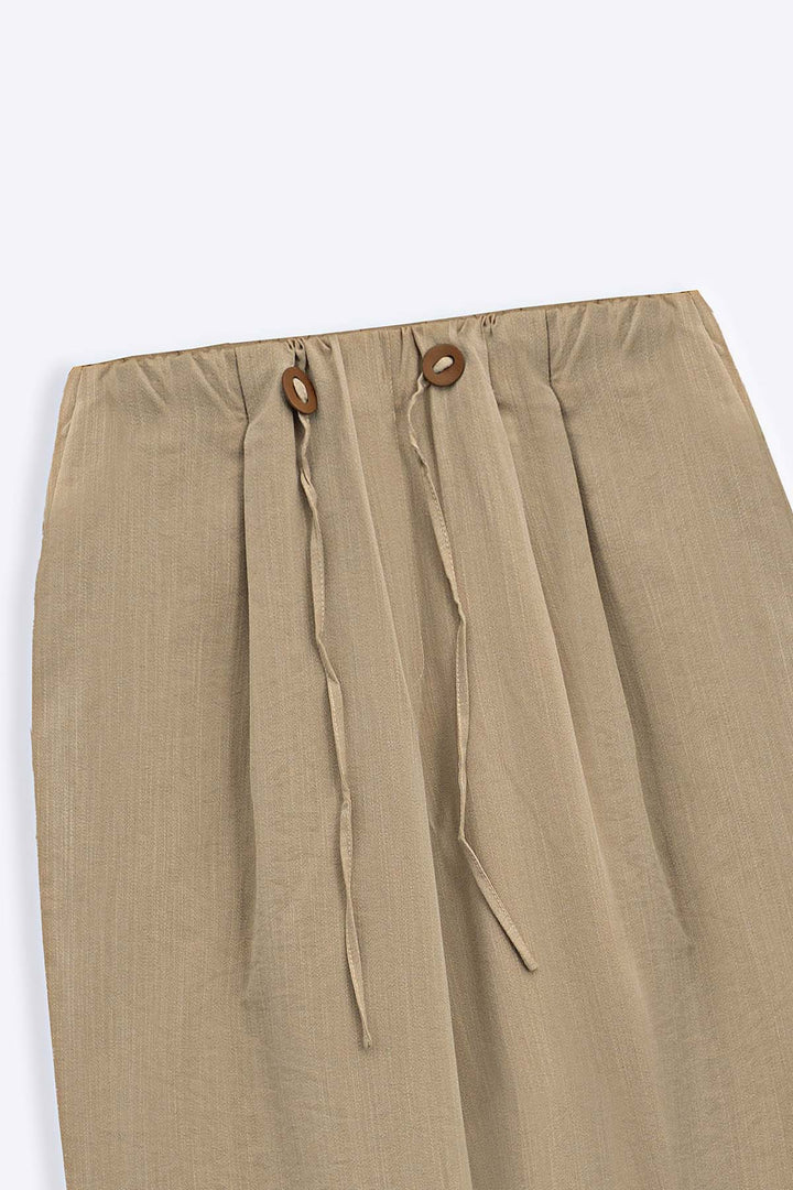 BEIGE PANTS WITH STATEMENT DRAWSTRING