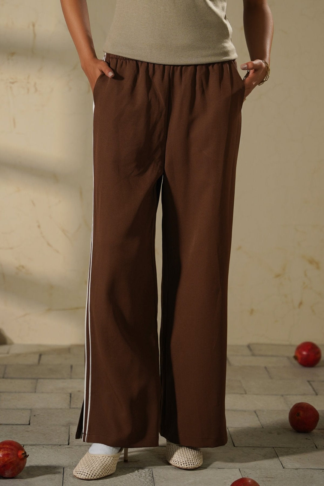 BROWN SPORTS CHIC WIDE PANTS