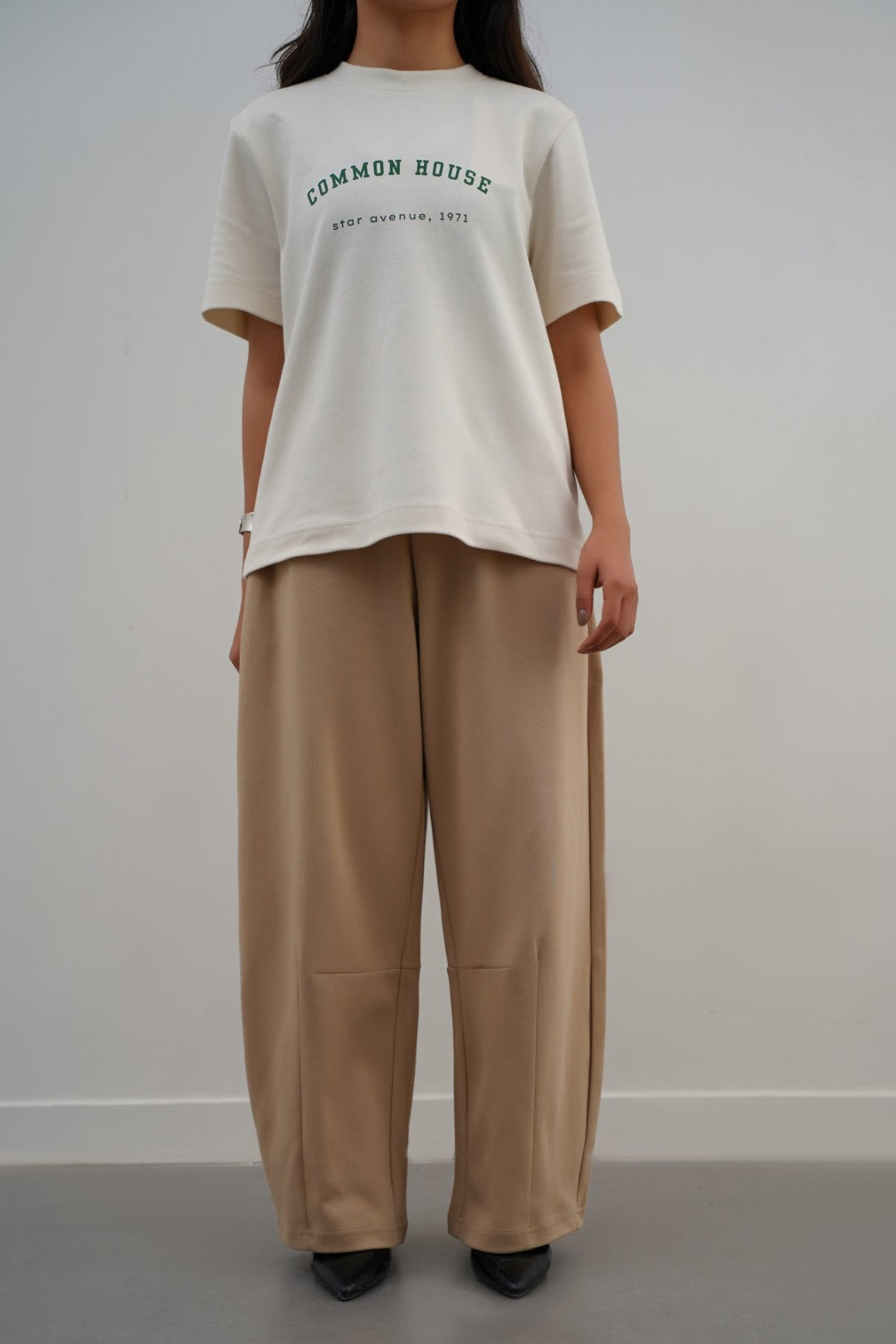 SAND KNITTED BARREL PANTS