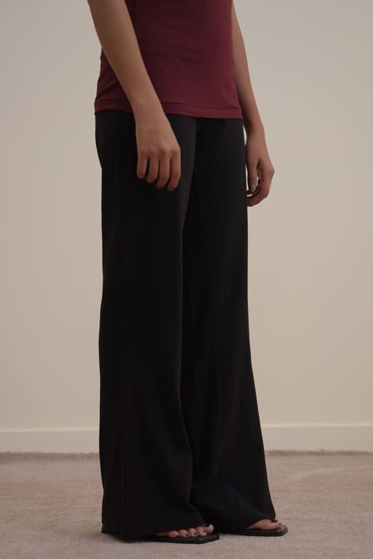 BLACK DAILY YOGA PANTS