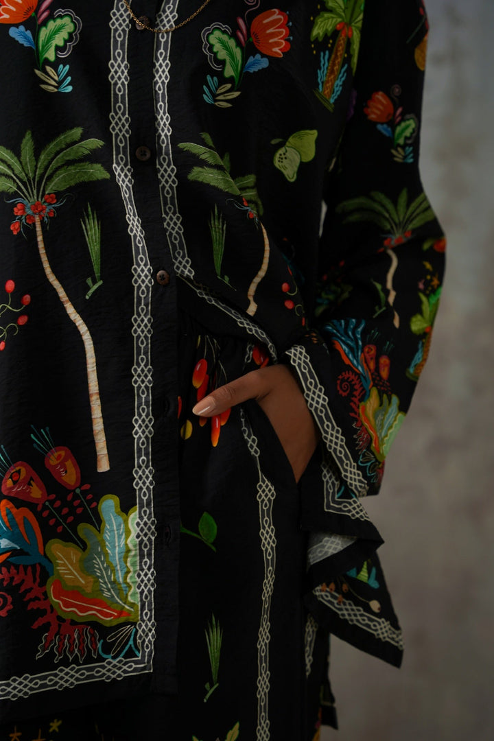 BLACK GREEN APPLE PANTS