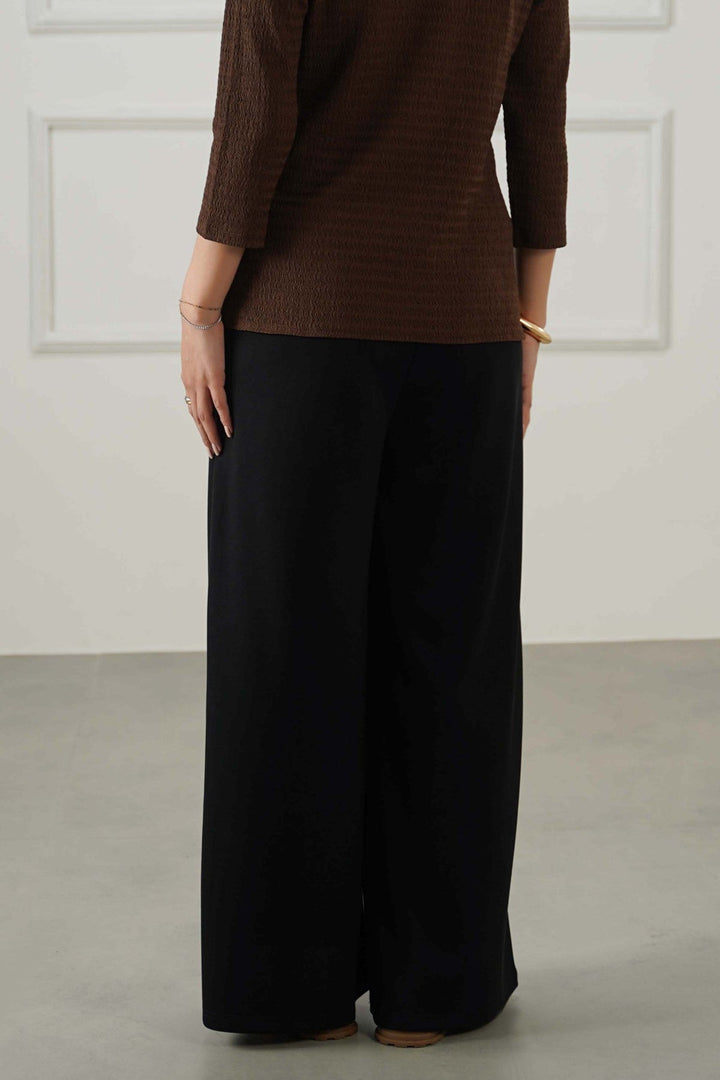 BLACK FLOWY WIDE PANTS
