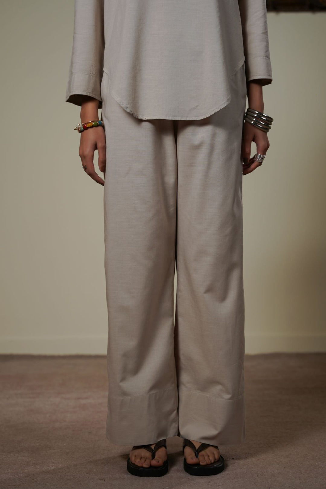 BEIGE EASY WIDE PANTS