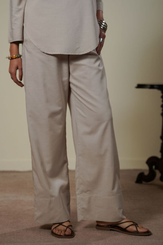 BEIGE EASY WIDE PANTS