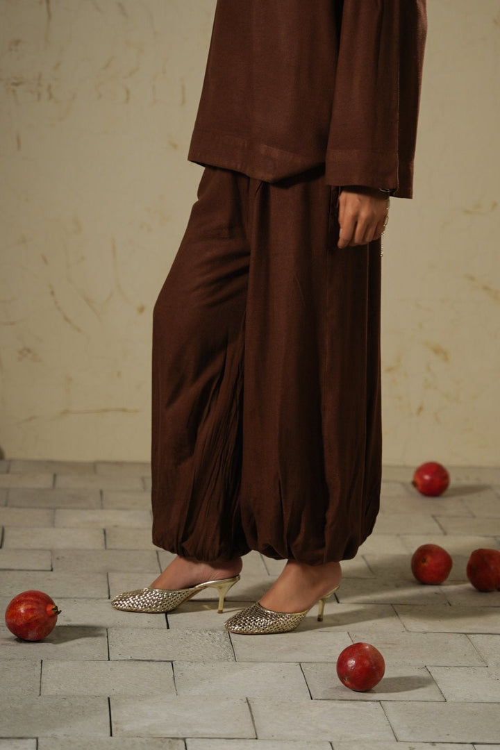 BROWN SLOUCHY HAREM PANTS