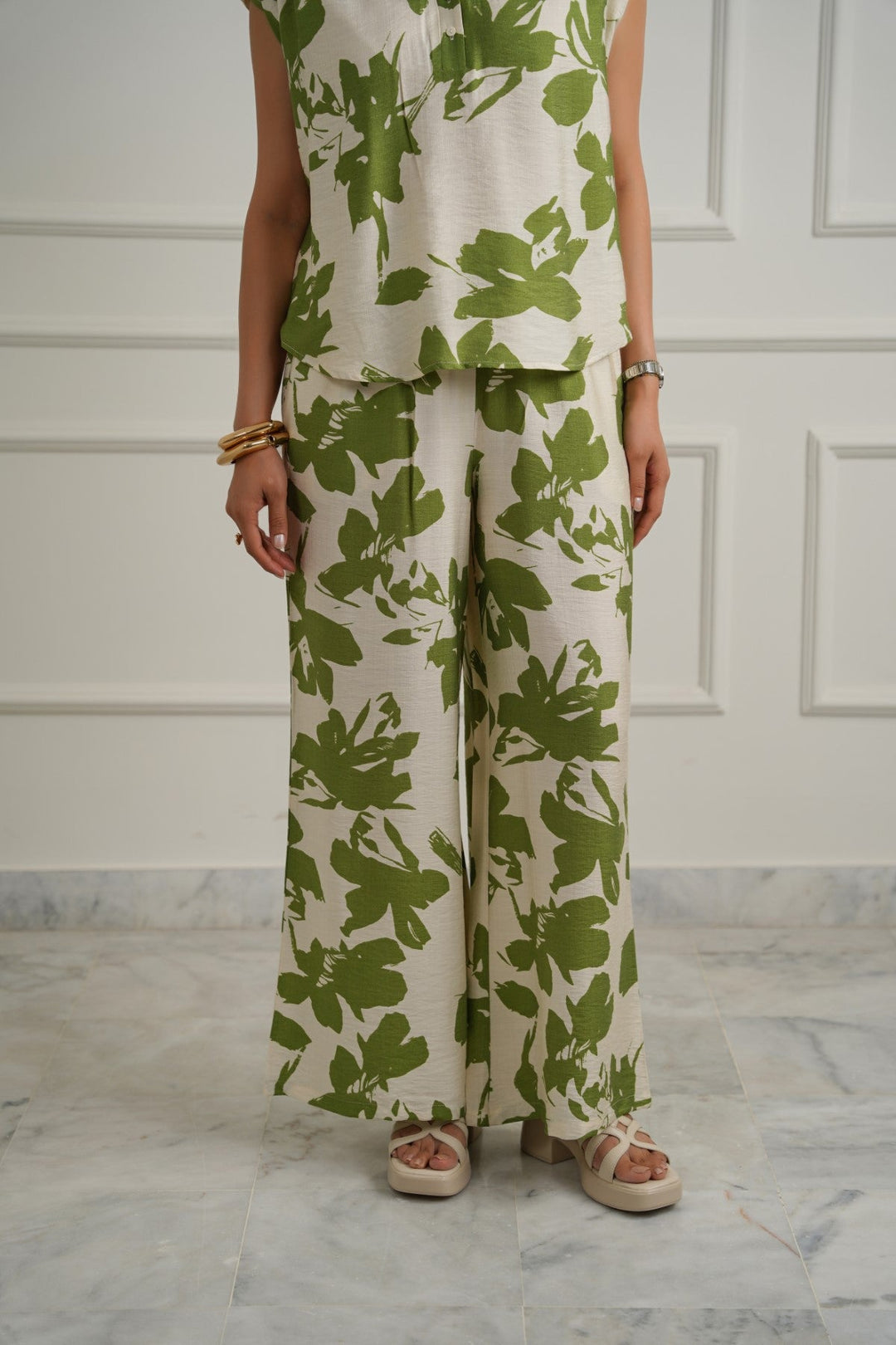 GREEN ABSTRACT RESORT PANTS