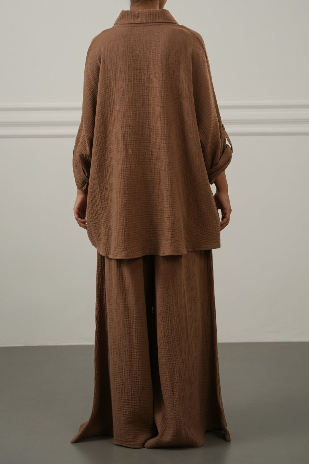 BROWN SMOCKED WAIST MUSLIN PANTS