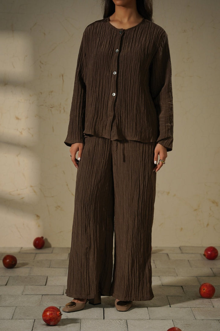 COFFEE CRINKLE WIDE PANTS